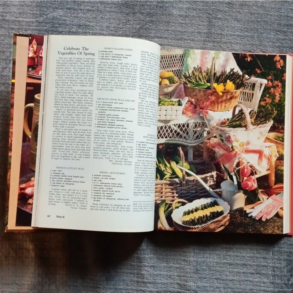 1986 Southern Living Hardcover Annual Cookbook, Farmhouse Holiday Country